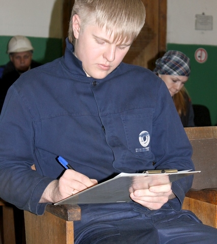 Андрей Багуркин выполняет тестовое задание