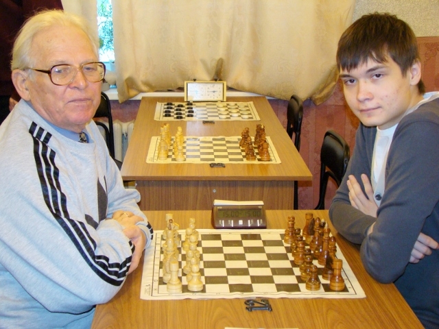 В шахматном клубе "Каисса"