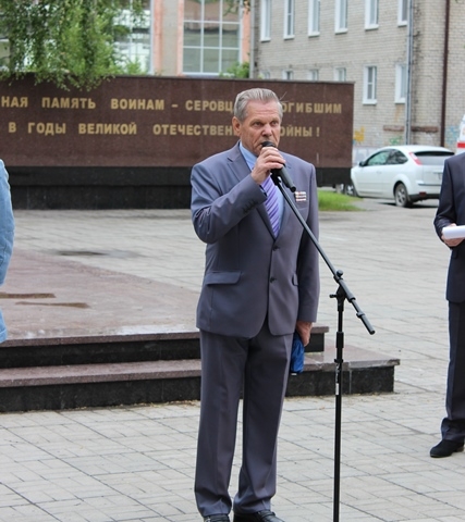 Председатель городского совета ветеранов Виктор Макрушин