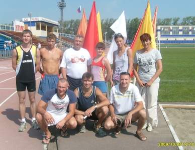 Команда легкоатлетов